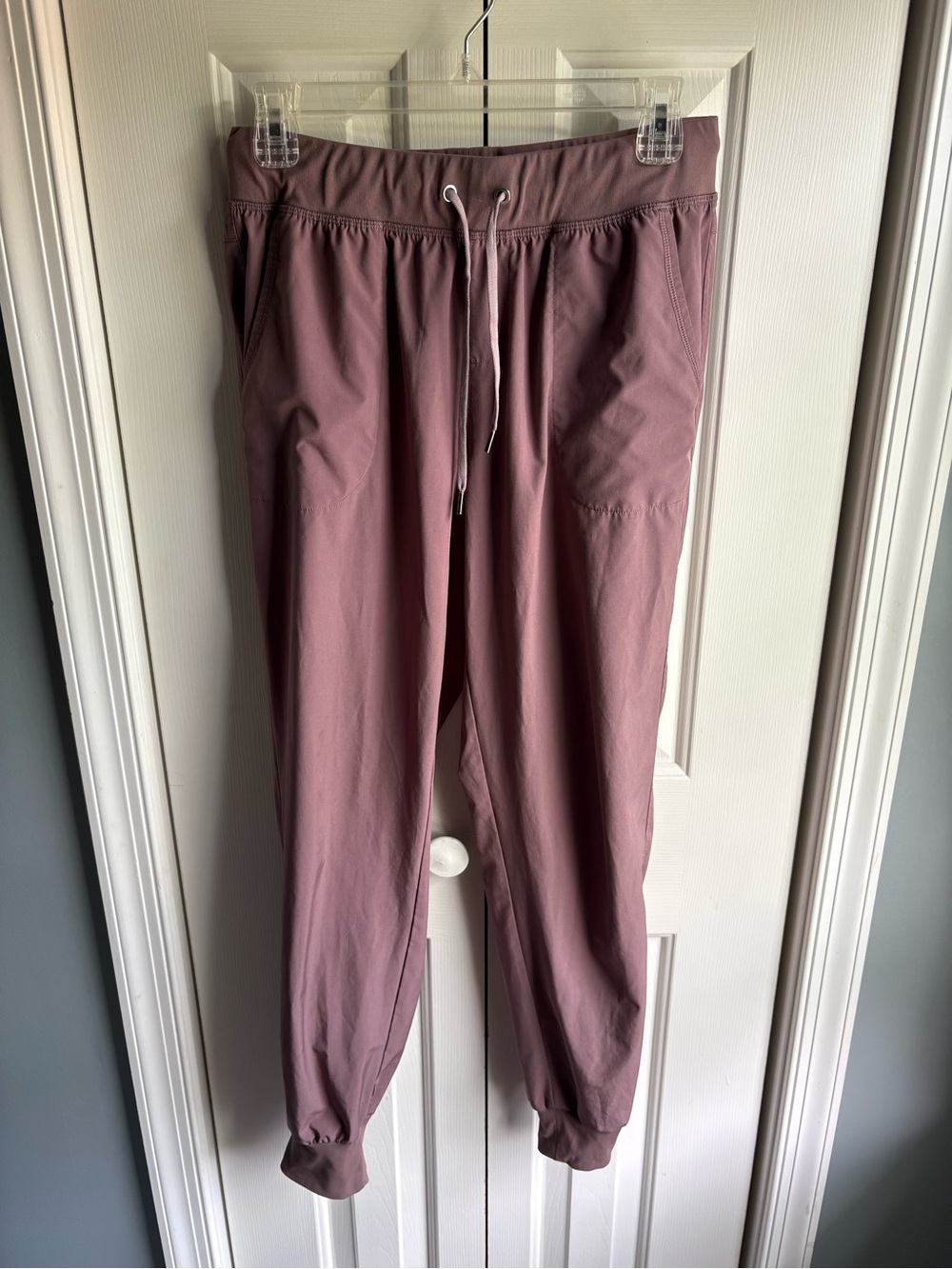 CRZ Yoga Womens Mauve  Pull On Joggers Pants Size Medium (8/10)